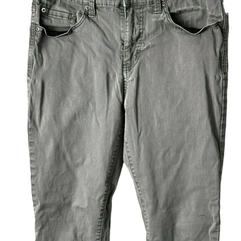 Jordache Mens Size 32x34 Gray five Pockets Denim Straight Leg Jeans